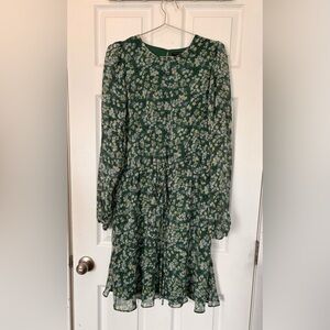 EUC Banana Republic Green Floral Long Sleeve Dress